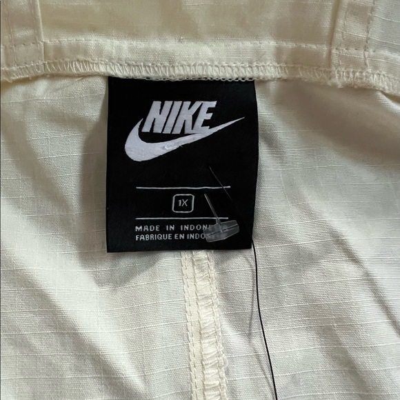 *NWT* Nike Sportswear Icon Clash Women’s Jacket Size 1X - Picture 6 of 9